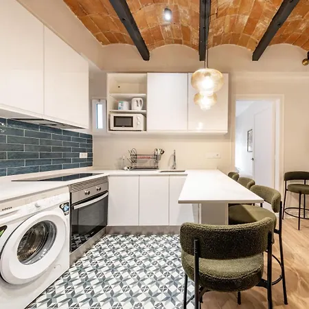 Lejlighed Bebarceloner Eixample Apartments- 4 Bedrooms Barcelona